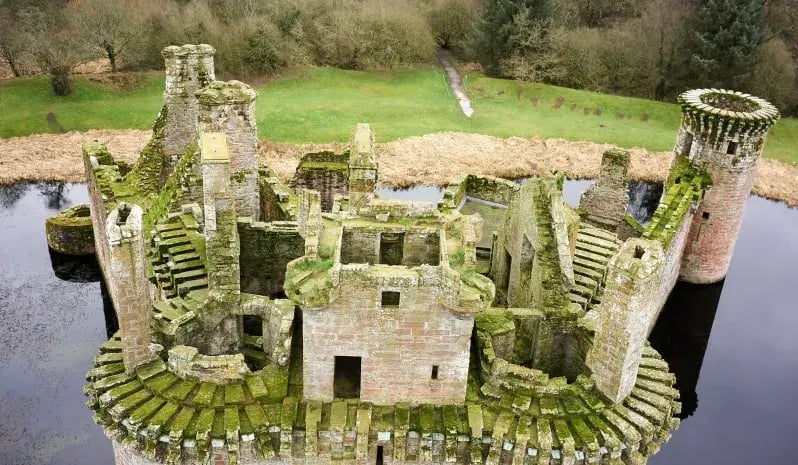 Castle_High_Level_image_Example_1_UAV_Image_Greenhatch.x798.y465